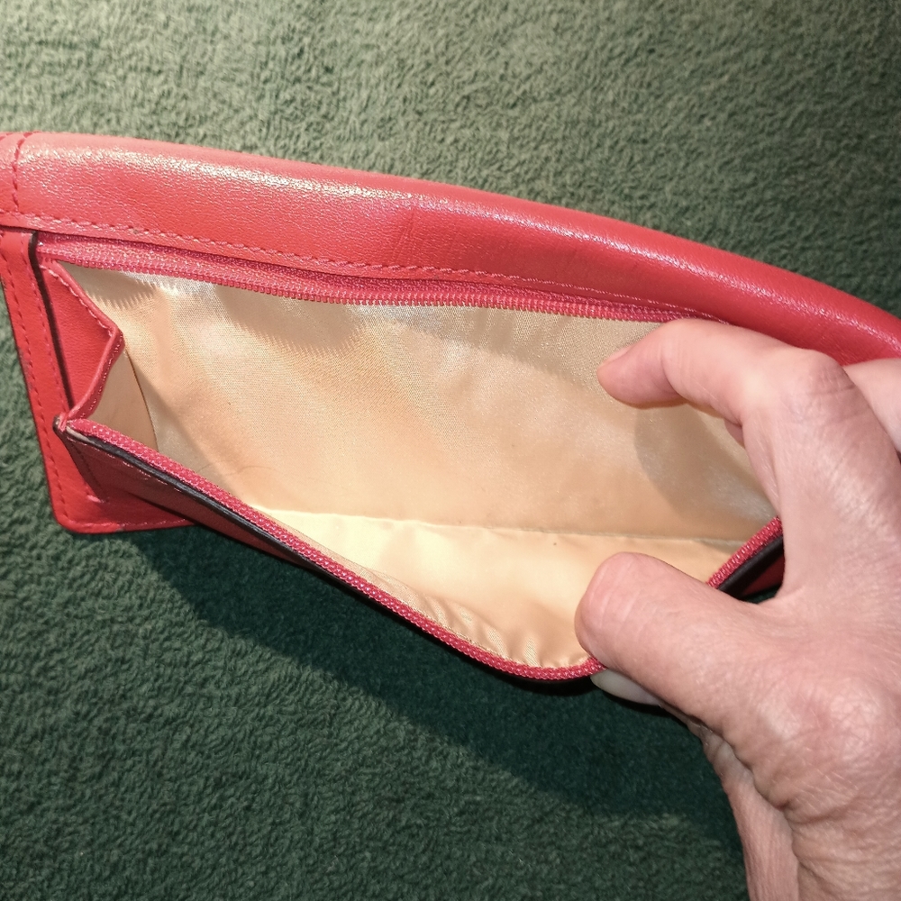Wallet - Picture 7 of 7